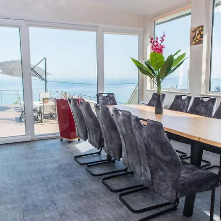 Feriehus Kuni - Salty Pool & Panorama Balchik