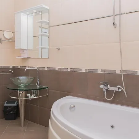 Feriehus Kuni - Salty Pool & Panorama Balchik