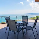 Kuni - Salty Pool & Panorama Vakantiehuis Baltsjik